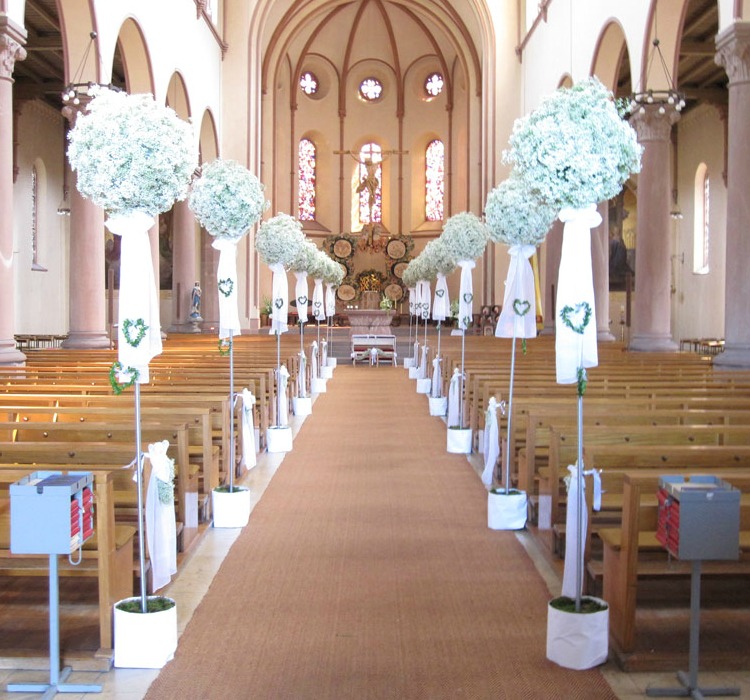 Kirchenschmuck-Hochzeit