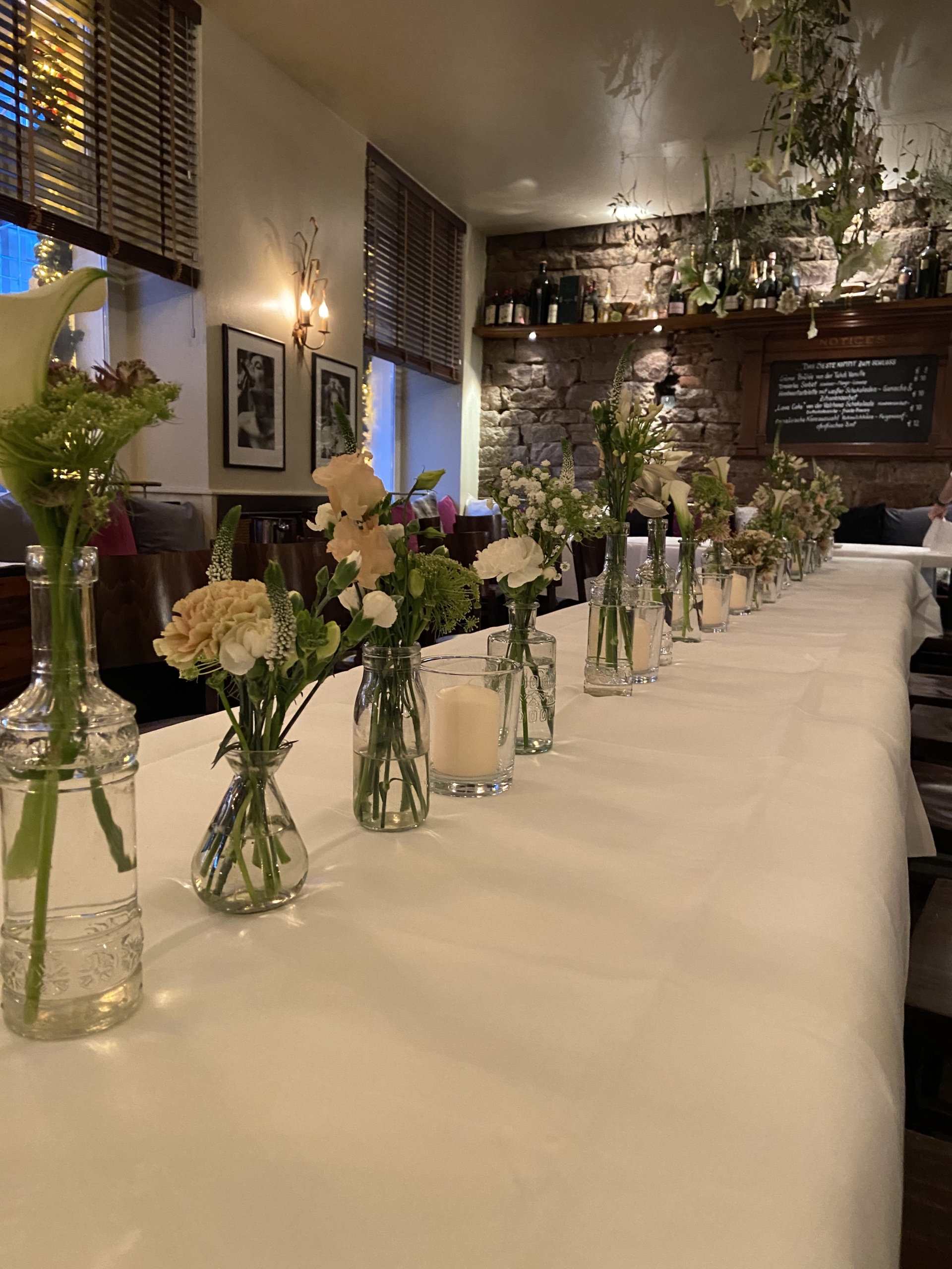 Leos Restaurant